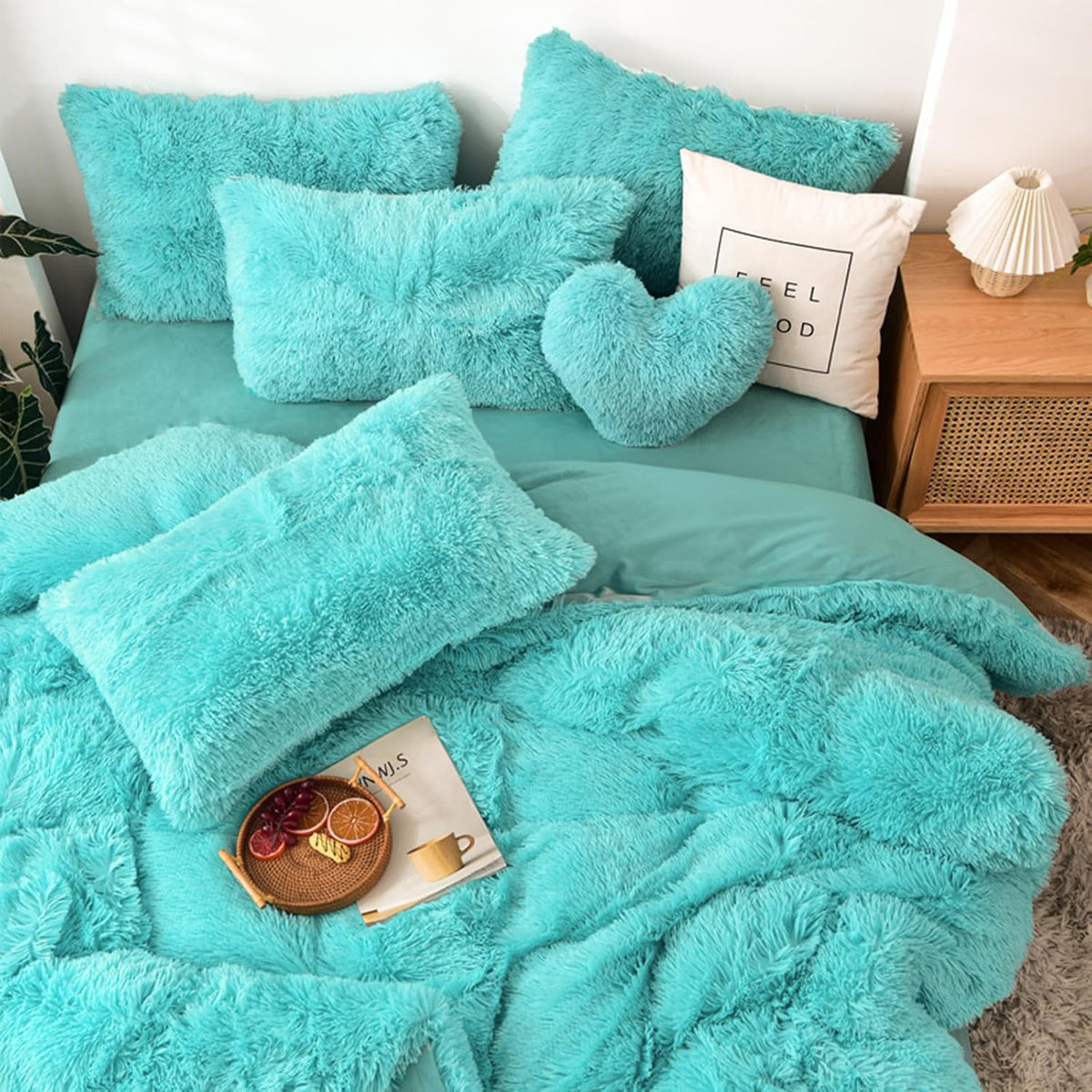 5-Piece Luxury Ultra-Soft Long Faux Fur Shaggy Duvet Cover Bedding Set (Aqua, King/California King)